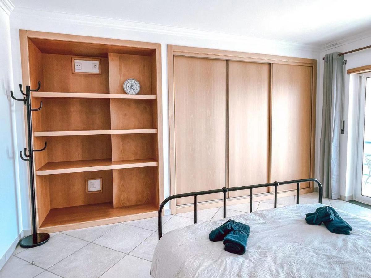 Peniche Master Bedroom With Sea View Balcony, Private Bathroom, Shared Kitchen, Swimming Pool, Surfing Resort Atouguia Da Baleia Exterior foto